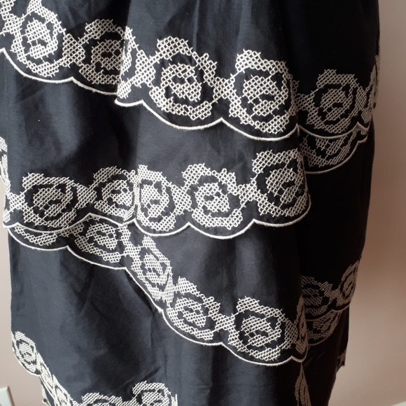 Robbi & Nikki dress - Picture 5 of 7